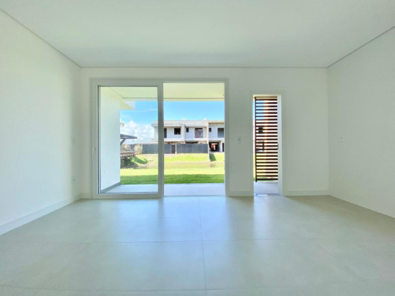 Imagem Sobrado com 3 Quartos à Venda, 143 m² em Zona Nova - Capao Da Canoa Imagem Sobrado com 3 Quartos à Venda, 143 m² em Zona Nova - Capao Da Canoa