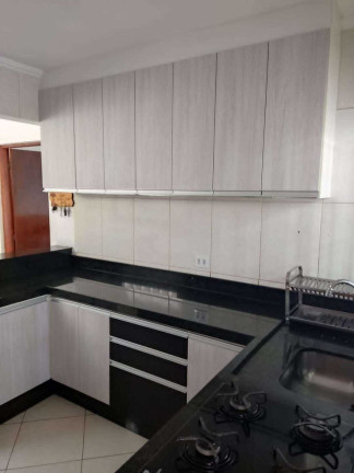 Imagem Casa com 3 Quartos à Venda, 109 m² em Vila Brasileira - Mogi Das Cruzes