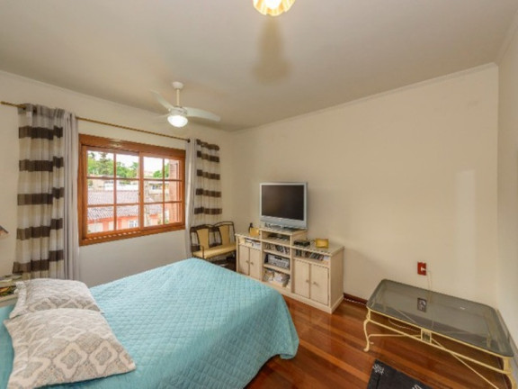 Imagem Casa com 5 Quartos à Venda, 290 m² em Jardim Itu - Porto Alegre