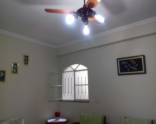Imagem Casa com 2 Quartos à Venda, 100 m² em Califórnia - Nova Iguaçu Imagem Casa com 2 Quartos à Venda, 100 m² em Califórnia - Nova Iguaçu