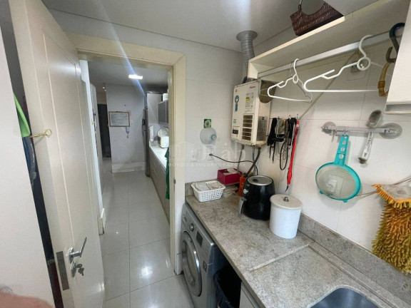 Imagem Apartamento com 3 Quartos à Venda, 131 m² em Centro - Balneário Camboriú