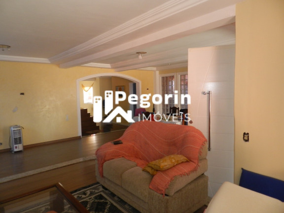 Imagem Sobrado com 4 Quartos à Venda, 420 m² em Maria Antonieta - Pinhais