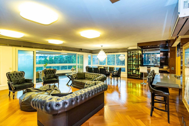 Apartamento com 3 Quartos à Venda, 223 m² em Bela Vista - Porto Alegre