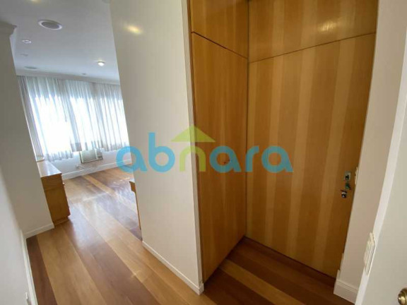 Imagem Cobertura com 5 Quartos à Venda, 562 m² em Copacabana - Rio De Janeiro Imagem Cobertura com 5 Quartos à Venda, 562 m² em Copacabana - Rio De Janeiro