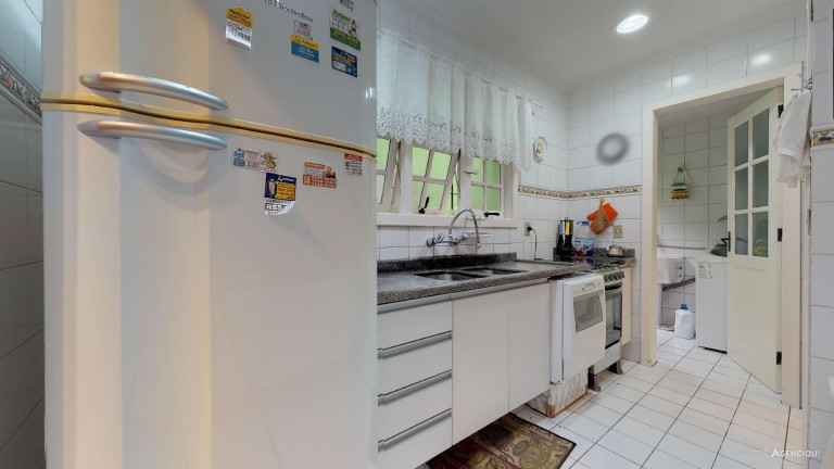 Imagem Sobrado com 3 Quartos à Venda, 221 m² em Tristeza - Porto Alegre Imagem Sobrado com 3 Quartos à Venda, 221 m² em Tristeza - Porto Alegre