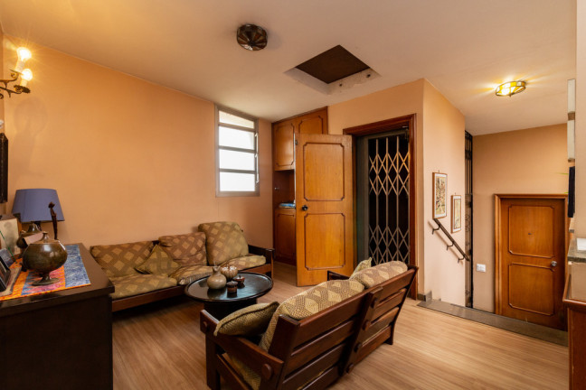 Imagem Casa com 4 Quartos à Venda, 624 m² em Butantã - São Paulo Imagem Casa com 4 Quartos à Venda, 624 m² em Butantã - São Paulo