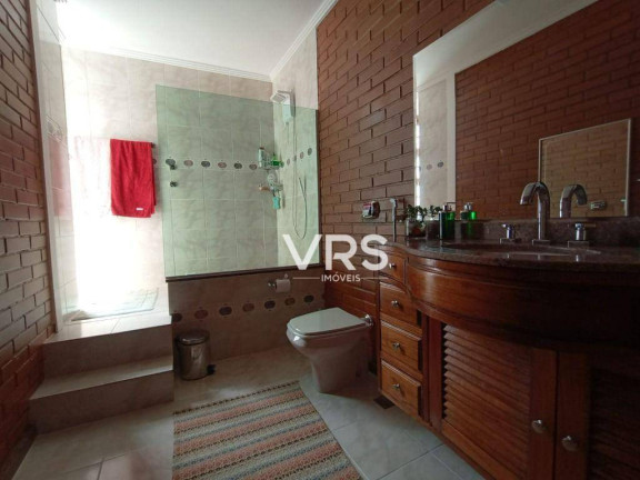 Imagem Casa com 4 Quartos à Venda, 197 m² em Granja Guarani - Teresópolis