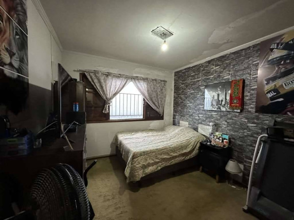 Imagem Casa com 4 Quartos à Venda, em Sumaré - São Paulo Imagem Casa com 4 Quartos à Venda, em Sumaré - São Paulo