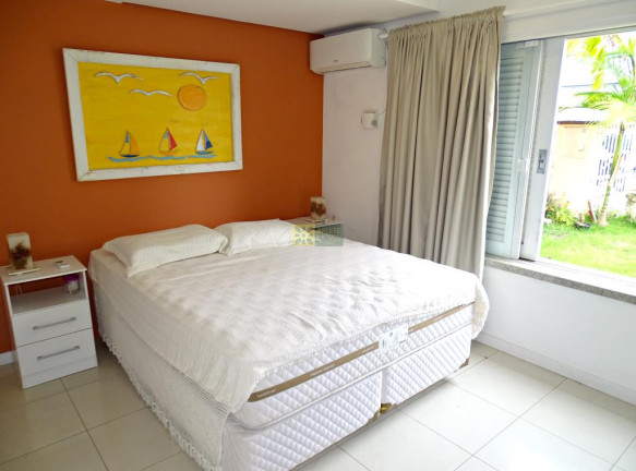 Imagem Casa com 4 Quartos para Alugar ou Temporada, 215 m² em Centro - Porto Belo Imagem Casa com 4 Quartos para Alugar ou Temporada, 215 m² em Centro - Porto Belo