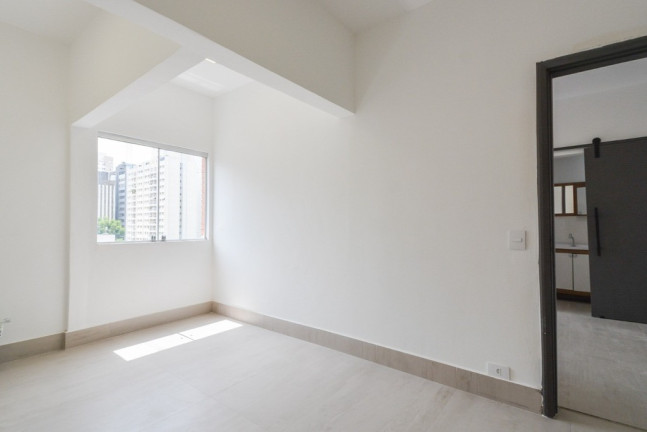 Imagem Imóvel com 2 Quartos à Venda, 75 m² em Itaim Bibi - São Paulo