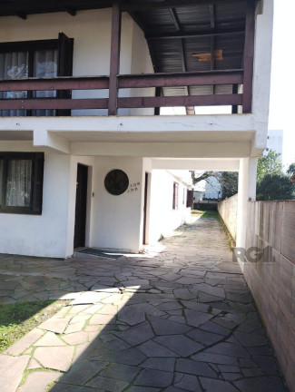 Imagem Casa com 7 Quartos à Venda, em Camaquã - Porto Alegre Imagem Casa com 7 Quartos à Venda, em Camaquã - Porto Alegre