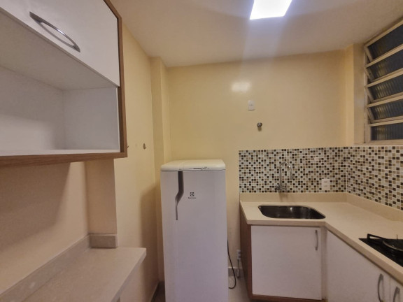 Imagem Apartamento com 1 Quarto à Venda, 50 m² em Copacabana - Rio De Janeiro Imagem Apartamento com 1 Quarto à Venda, 50 m² em Copacabana - Rio De Janeiro