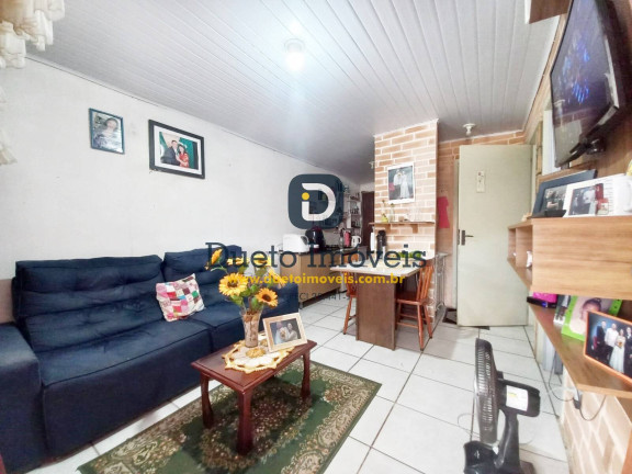 Imagem Casa de Condomínio com 3 Quartos à Venda,  em Diácono João Luiz Pozzobon - Santa Maria