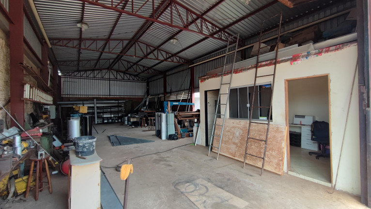 Imagem Imóvel Comercial à Venda, 246 m² em Vila Cidade Morena - Campo Grande