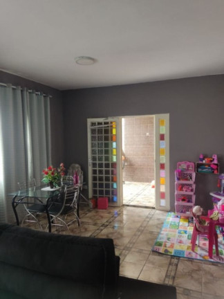 Imagem Sobrado com 3 Quartos à Venda, 300 m² em Vila Figueira - Suzano Imagem Sobrado com 3 Quartos à Venda, 300 m² em Vila Figueira - Suzano