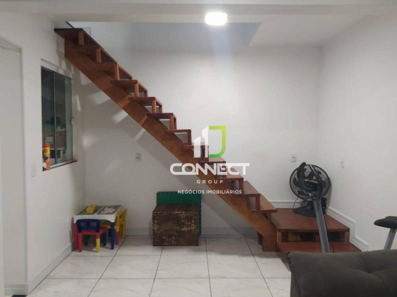 Imagem Casa com 2 Quartos à Venda, 180 m² em Espinheiros - Itajaí Imagem Casa com 2 Quartos à Venda, 180 m² em Espinheiros - Itajaí