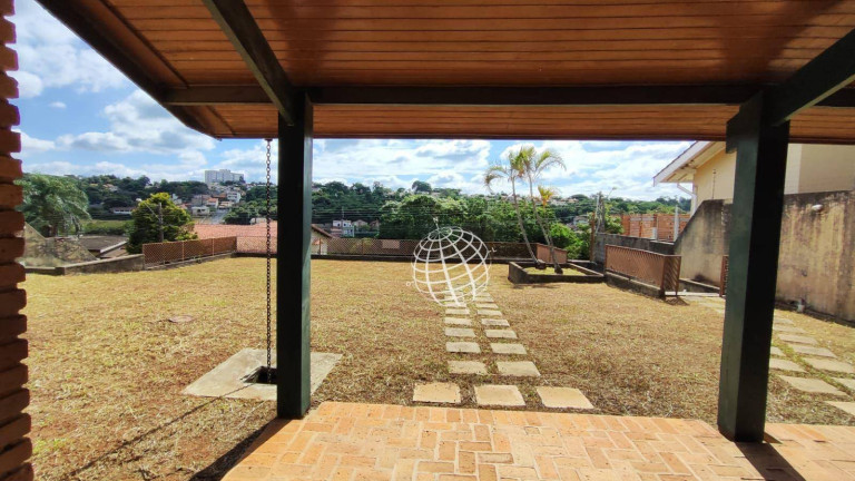 Imagem Casa com 3 Quartos à Venda, 264 m² em Nova Gardênia - Atibaia Imagem Casa com 3 Quartos à Venda, 264 m² em Nova Gardênia - Atibaia