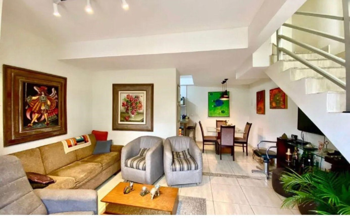 Imagem Casa com 2 Quartos à Venda, 108 m² em Santa Terezinha - Belo Horizonte Imagem Casa com 2 Quartos à Venda, 108 m² em Santa Terezinha - Belo Horizonte