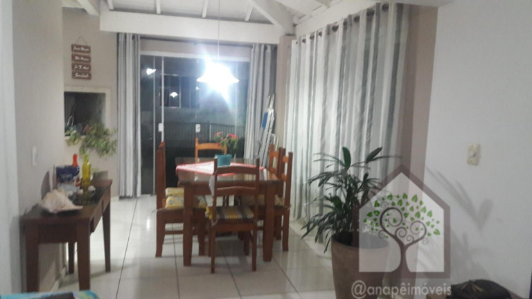 Imagem Casa com 3 Quartos à Venda, 150 m² em Canasvieiras - Florianópolis