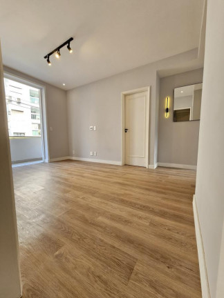 Imagem Apartamento com 3 Quartos à Venda, 75 m² em Botafogo - Rio De Janeiro Imagem Apartamento com 3 Quartos à Venda, 75 m² em Botafogo - Rio De Janeiro