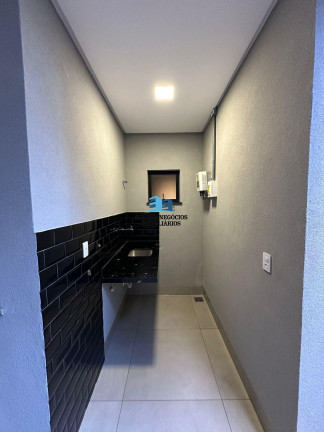 Imagem Casa com 3 Quartos à Venda, 157 m² em Jd Atlântico - Goiânia