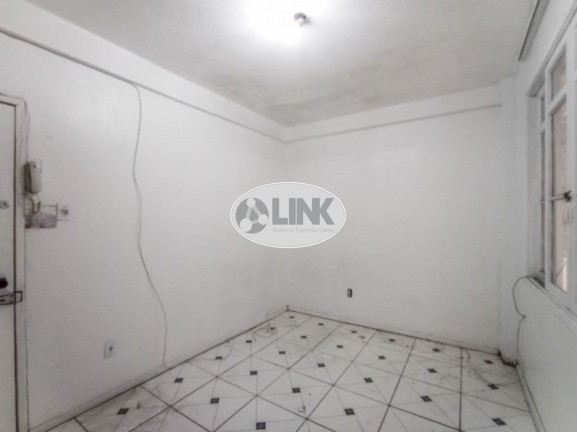 Imagem Apartamento com 1 Quarto à Venda, 16 m² em Centro Histórico - Porto Alegre Imagem Apartamento com 1 Quarto à Venda, 16 m² em Centro Histórico - Porto Alegre