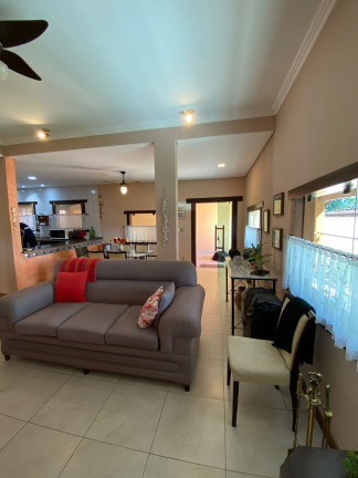 Imagem Casa com 3 Quartos à Venda, 351 m² em Pontal De Santa Marina - Caraguatatuba