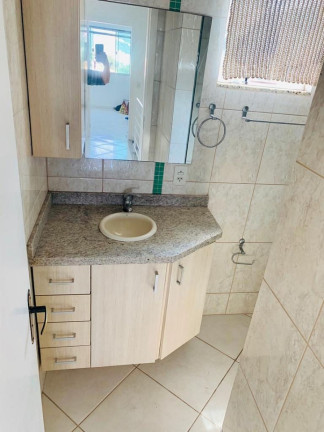 Imagem Sobrado com 3 Quartos à Venda, 185 m² em Ariribá - Balneário Camboriú Imagem Sobrado com 3 Quartos à Venda, 185 m² em Ariribá - Balneário Camboriú