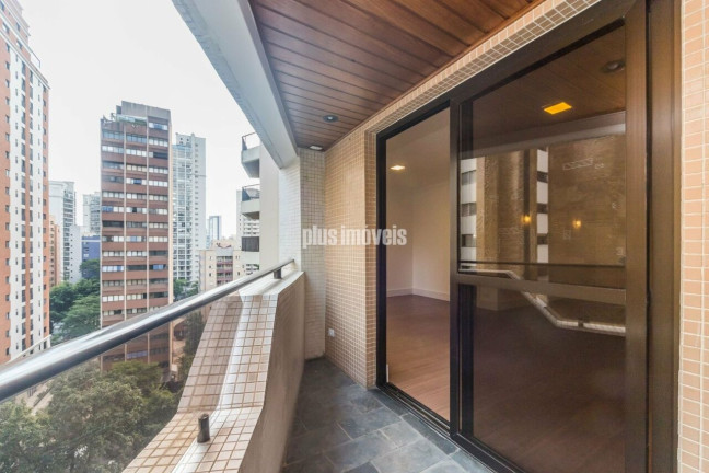 Imagem Apartamento com 3 Quartos à Venda, 142 m² em Vila Nova Conceição - São Paulo Imagem Apartamento com 3 Quartos à Venda, 142 m² em Vila Nova Conceição - São Paulo