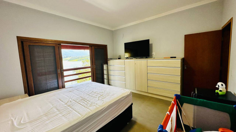 Imagem Chácara com 7 Quartos à Venda, 3.000 m² em Taboão - Piracaia Imagem Chácara com 7 Quartos à Venda, 3.000 m² em Taboão - Piracaia