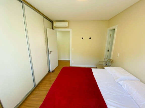 Imagem Apartamento com 4 Quartos à Venda, 132 m² em Pioneiros - Balneário Camboriú