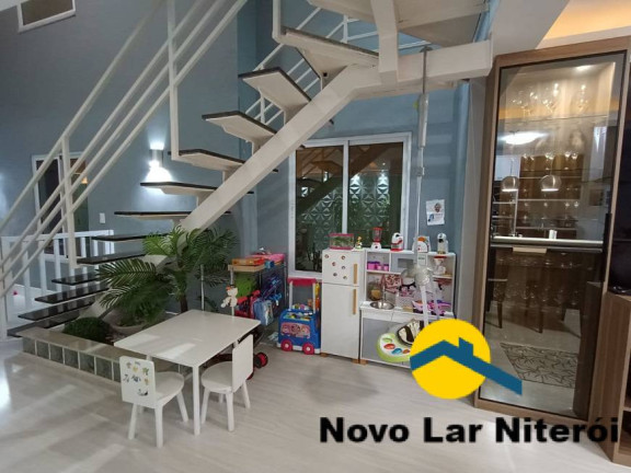 Imagem Casa com 2 Quartos à Venda, 188 m² em Camboinhas - Niterói Imagem Casa com 2 Quartos à Venda, 188 m² em Camboinhas - Niterói