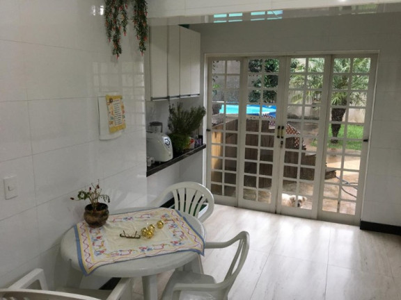 Imagem Casa com 4 Quartos à Venda, 271 m² em Arvoredo - Contagem Imagem Casa com 4 Quartos à Venda, 271 m² em Arvoredo - Contagem