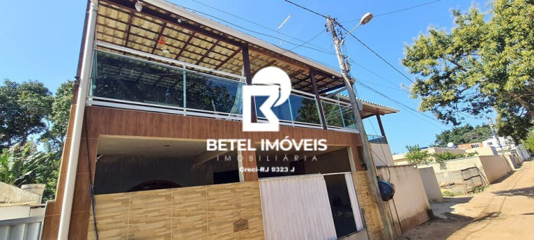 Imagem Sobrado com 3 Quartos à Venda, 224 m² em Macuco - São Francisco De Itabapoana Imagem Sobrado com 3 Quartos à Venda, 224 m² em Macuco - São Francisco De Itabapoana
