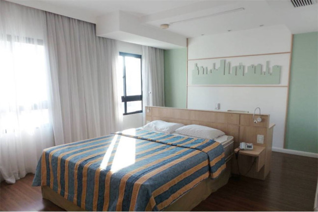 Imagem Imóvel com 1 Quarto à Venda, em Pinheiros - São Paulo Imagem Imóvel com 1 Quarto à Venda, em Pinheiros - São Paulo