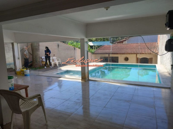 Imagem Sobrado com 3 Quartos à Venda, 380 m² Imagem Sobrado com 3 Quartos à Venda, 380 m²