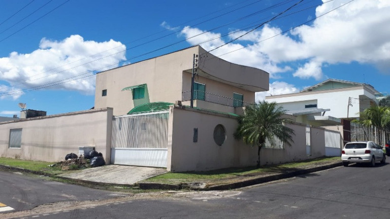 Imagem Casa com 4 Quartos à Venda, 287 m² em Ponta Negra - Manaus Imagem Casa com 4 Quartos à Venda, 287 m² em Ponta Negra - Manaus