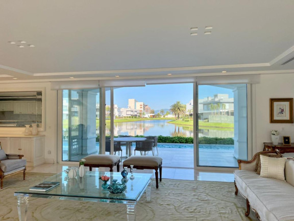 Imagem Casa com 4 Quartos à Venda, 932 m² em Centro - Xangri-la Imagem Casa com 4 Quartos à Venda, 932 m² em Centro - Xangri-la