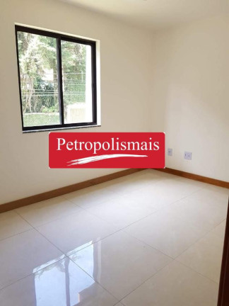 Imagem Apartamento com 2 Quartos à Venda, em Quitandinha - Petrópolis Imagem Apartamento com 2 Quartos à Venda, em Quitandinha - Petrópolis
