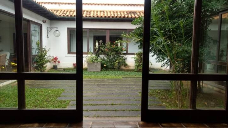 Imagem Casa de Condomínio com 8 Quartos à Venda, 1.340 m² em Barra Da Tijuca - Rio De Janeiro