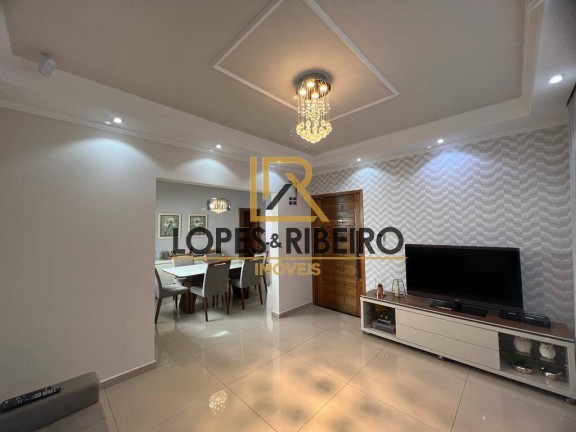 Imagem Casa com 3 Quartos à Venda, 250 m² em Jardim Regina - Botucatu Imagem Casa com 3 Quartos à Venda, 250 m² em Jardim Regina - Botucatu