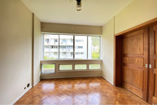 Imagem Apartamento com 3 Quartos à Venda, 136 m² em Copacabana - Rio De Janeiro Imagem Apartamento com 3 Quartos à Venda, 136 m² em Copacabana - Rio De Janeiro
