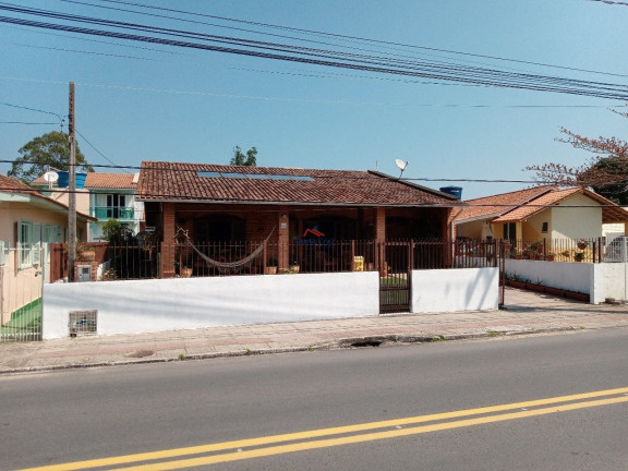 Imagem Casa com 3 Quartos à Venda, 588 m² em Cachoeira Do Bom Jesus - Florianópolis Imagem Casa com 3 Quartos à Venda, 588 m² em Cachoeira Do Bom Jesus - Florianópolis
