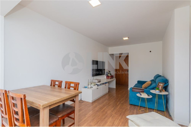 Imagem Apartamento com 3 Quartos à Venda, 79 m² em Higienópolis - Porto Alegre Imagem Apartamento com 3 Quartos à Venda, 79 m² em Higienópolis - Porto Alegre