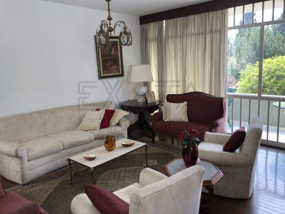 Imagem Casa com 5 Quartos à Venda, 489 m² em Cidade Jardim - São Paulo Imagem Casa com 5 Quartos à Venda, 489 m² em Cidade Jardim - São Paulo