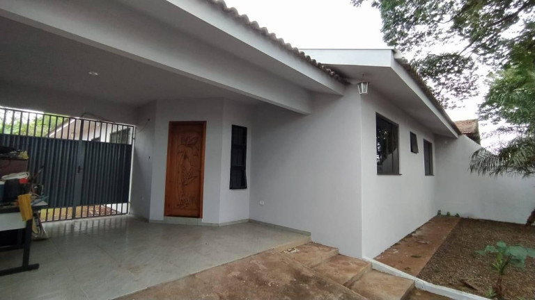 Imagem Casa com 4 Quartos à Venda, 172 m² em Vila Morangueira - Maringá Imagem Casa com 4 Quartos à Venda, 172 m² em Vila Morangueira - Maringá