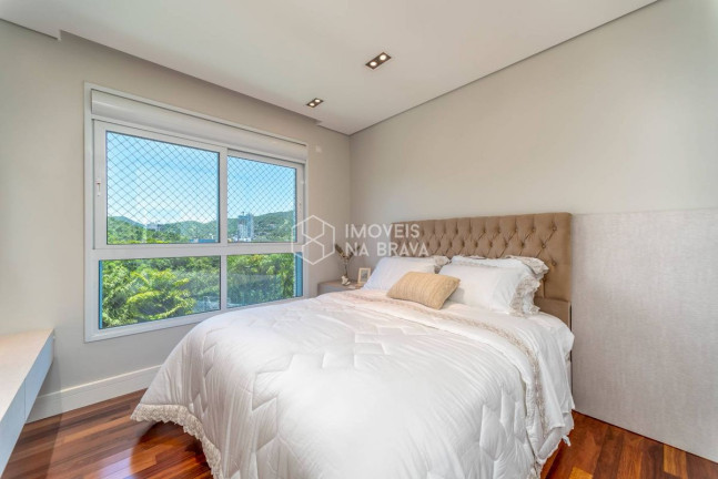 Imagem Apartamento com 3 Quartos à Venda, 166 m² em Praia Brava - Itajaí Imagem Apartamento com 3 Quartos à Venda, 166 m² em Praia Brava - Itajaí