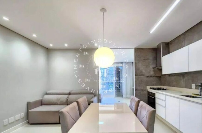 Apartamento com 1 Quarto à Venda, 64 m² em Centro - Florianópolis
