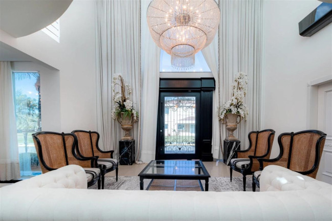 Imagem Imóvel com 3 Quartos à Venda, 419 m² em Casa Branca - Itapema Imagem Imóvel com 3 Quartos à Venda, 419 m² em Casa Branca - Itapema