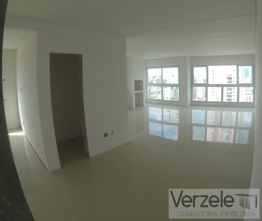 Imagem Apartamento com 4 Quartos à Venda, 136 m² em Pioneiros - Balneário Camboriú